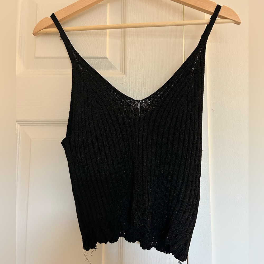 Black crop top, tank, M